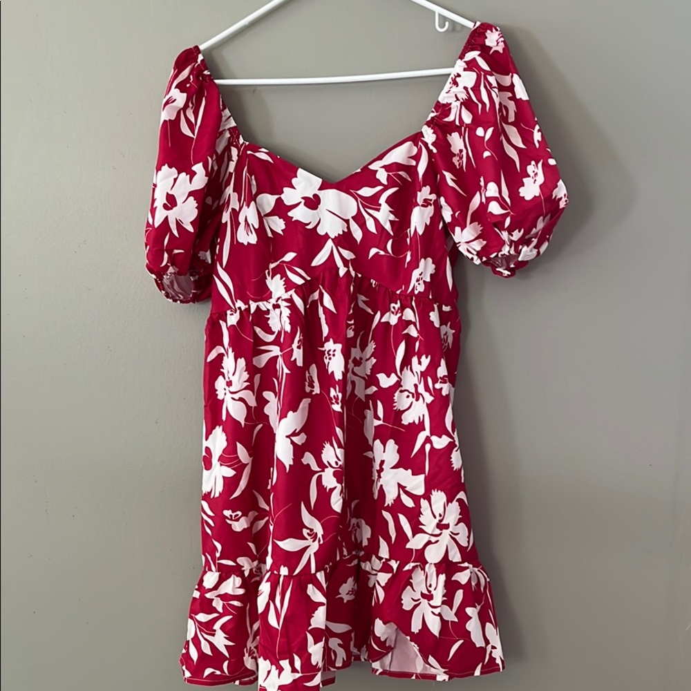 Elegant Floral Blouse - Red and White